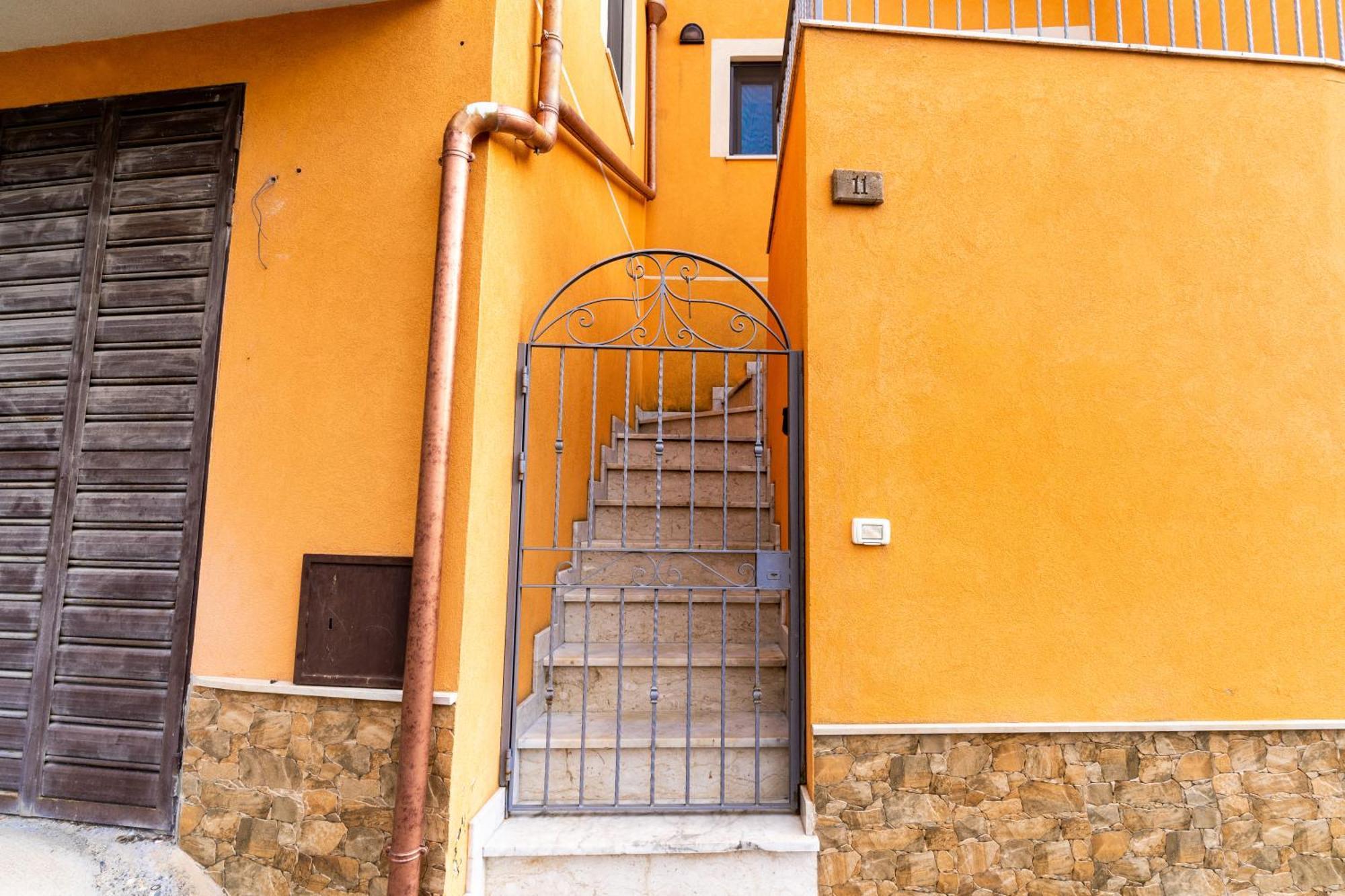Domus Teja Villa Agira Luaran gambar